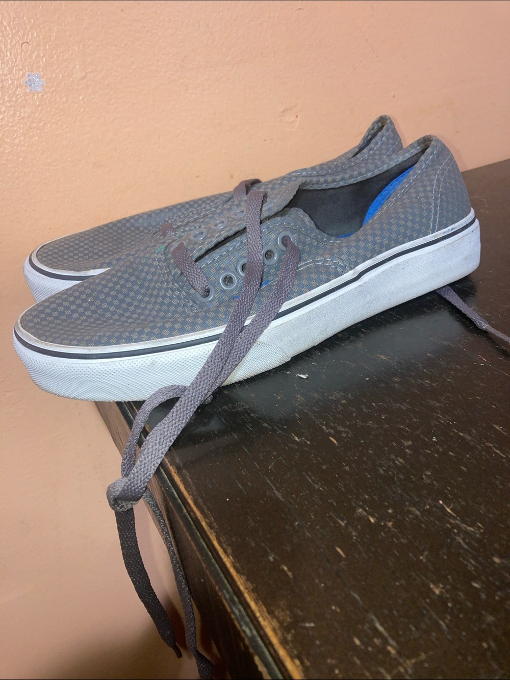 Vans Grey Checkered Low-Top Sneakers